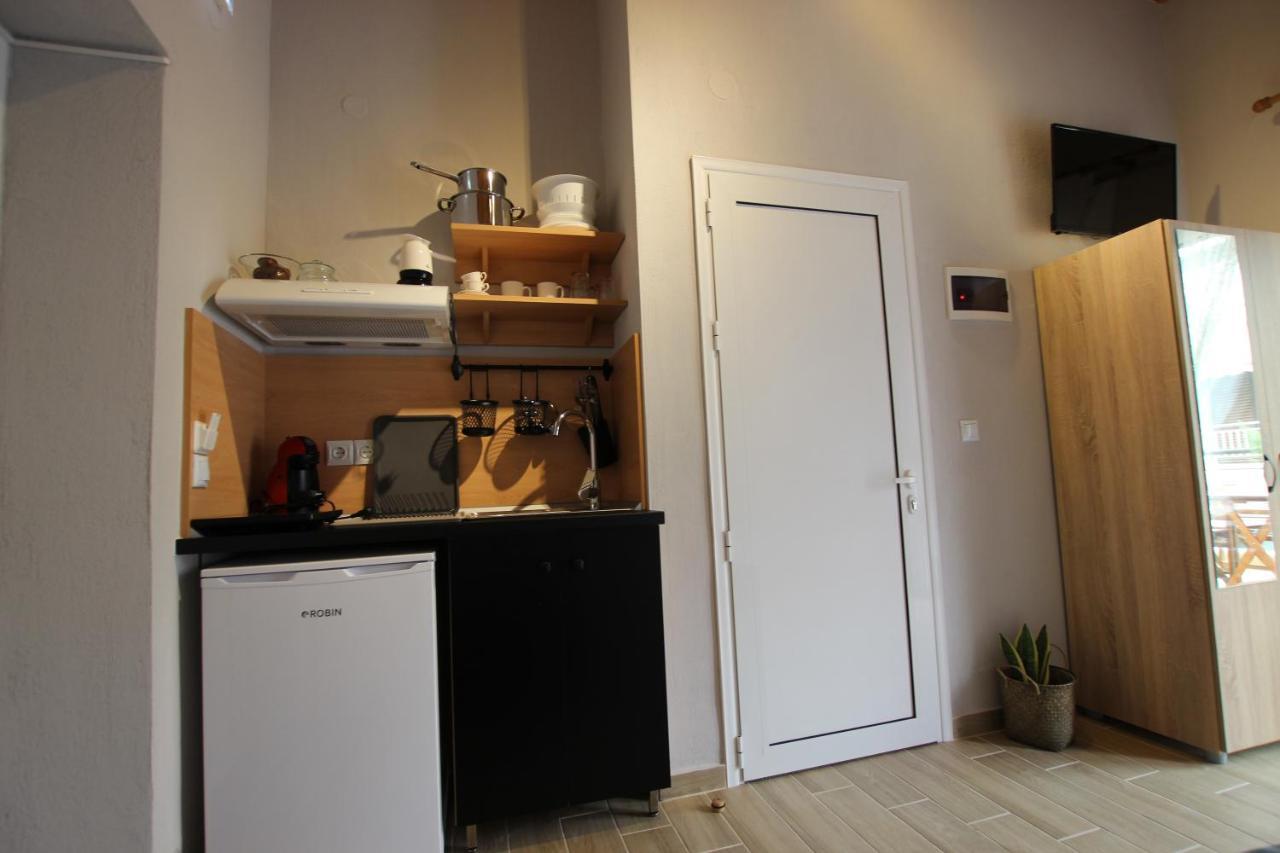 Lila'S Studios Asproválta Eksteriør billede